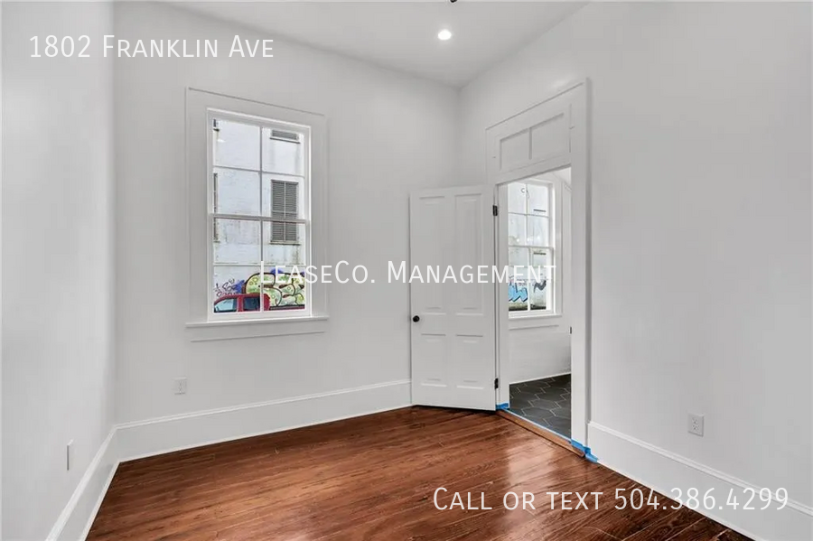 1802 Franklin Ave - Photo 5 of 6