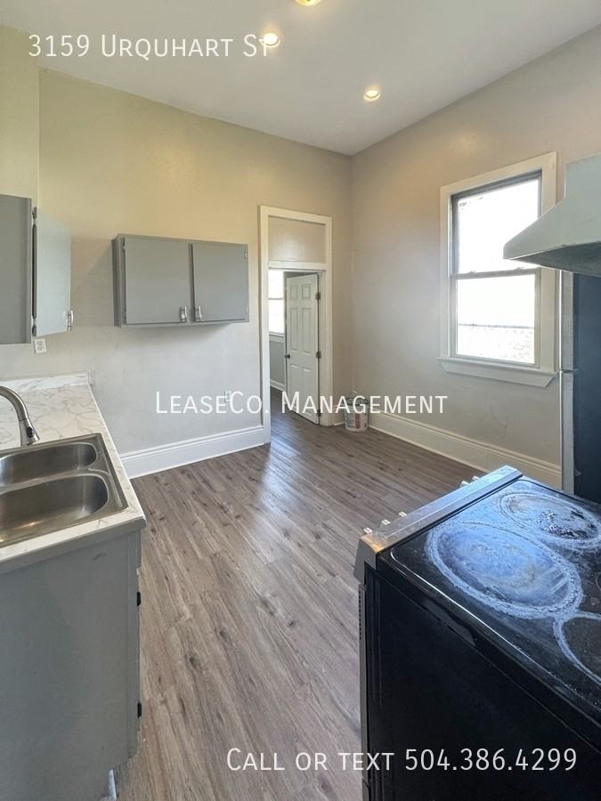 3159 Urquhart St - Photo 3 of 13