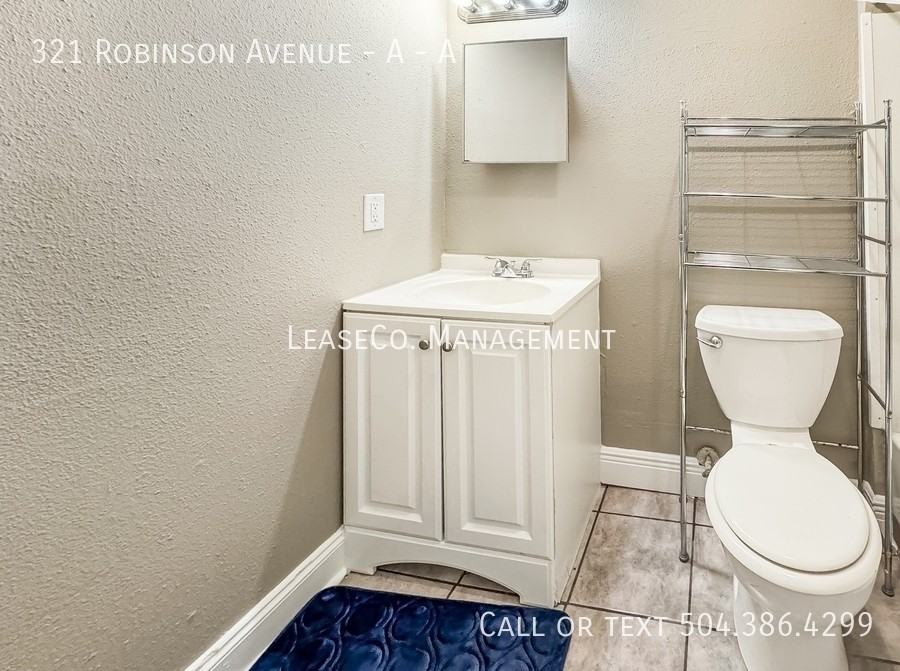 321 Robinson Ave #A - Photo 5 of 6