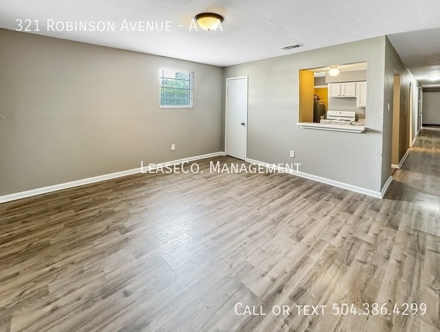 321 Robinson Ave #A - Photo 6 of 6