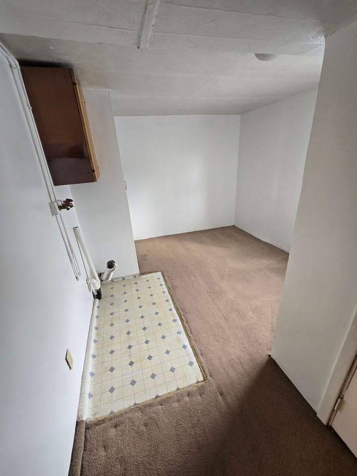 406 1/2 S Hague Ave - Photo 6 of 11