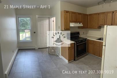 21 Maple St #1 - Photo 5 of 13