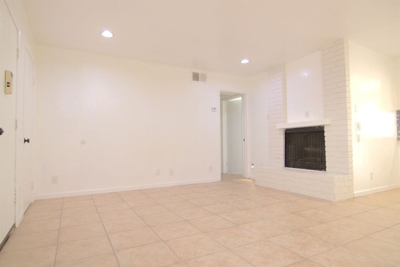 21219 Roscoe Blvd #105 - Photo 3 of 14