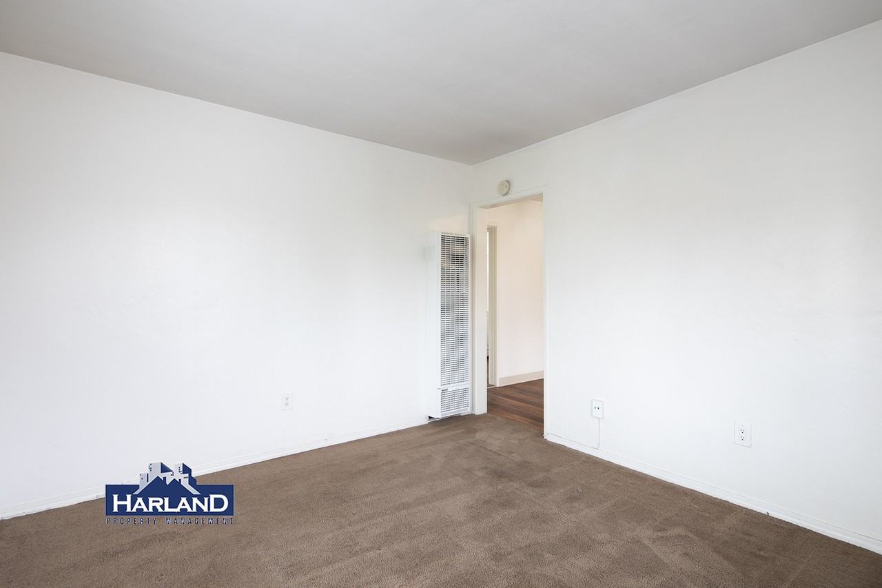 4761 Jessie Ave #7 - Photo 2 of 10