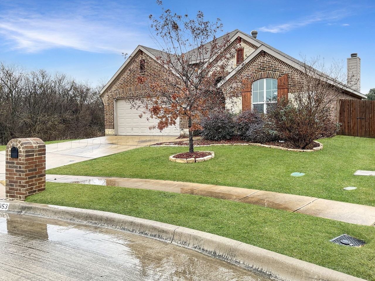 2053 Leonard Ranch Rd - Photo 2 of 43