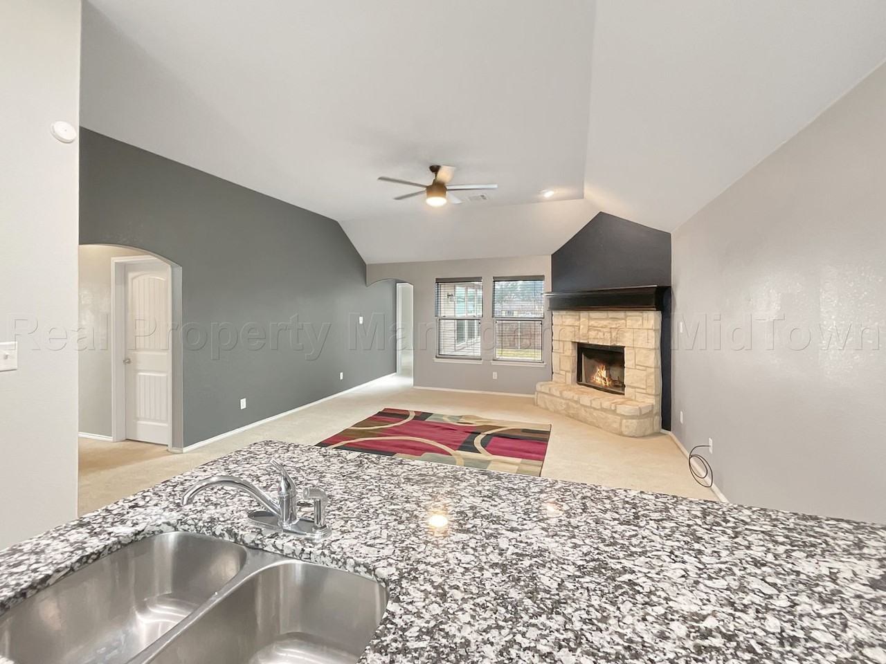 2053 Leonard Ranch Rd - Photo 5 of 43