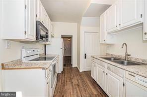 404 Mitchell Ave - Photo 2 of 4