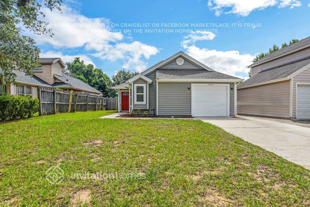 2103 Churchill Downs Cir - Photo 2 of 28