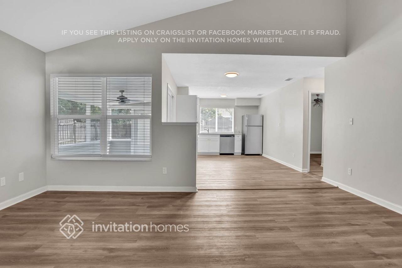 2103 Churchill Downs Cir - Photo 5 of 28