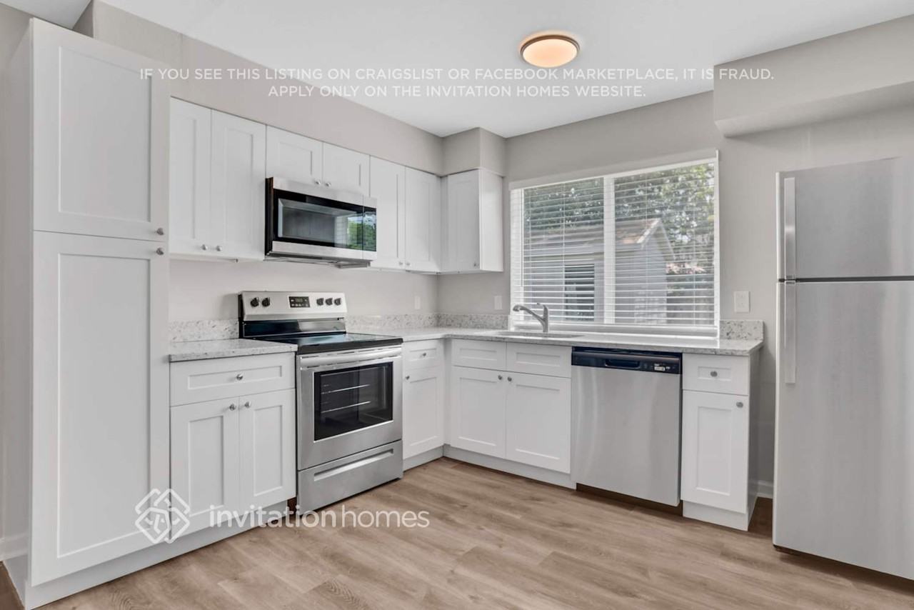 2103 Churchill Downs Cir - Photo 6 of 28