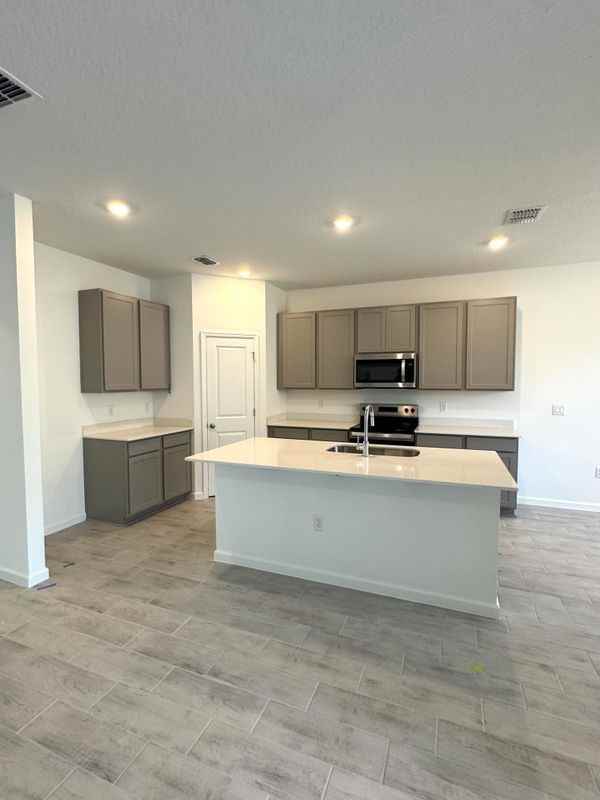 788 Sunshower Dr - Photo 2 of 17