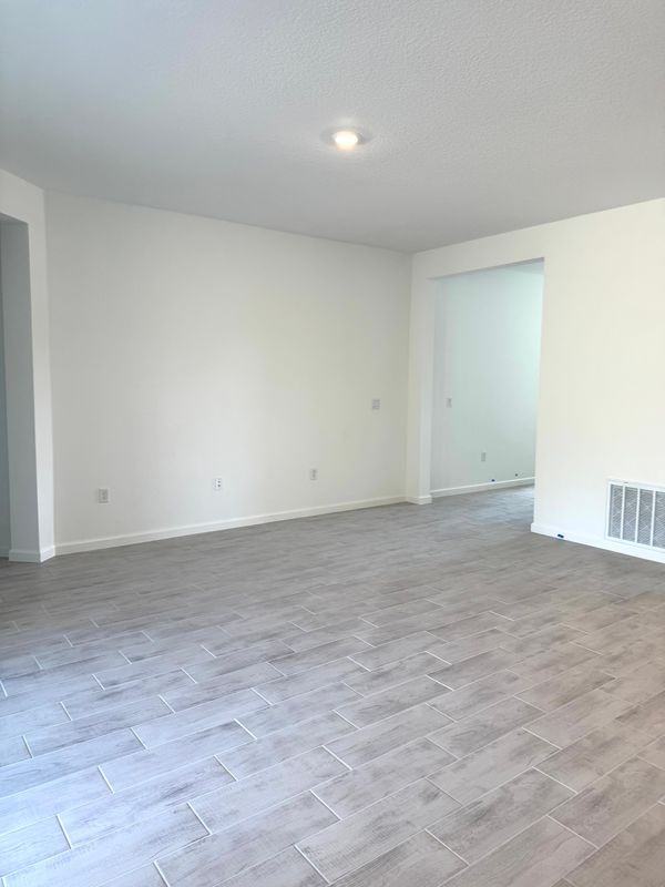 788 Sunshower Dr - Photo 4 of 17