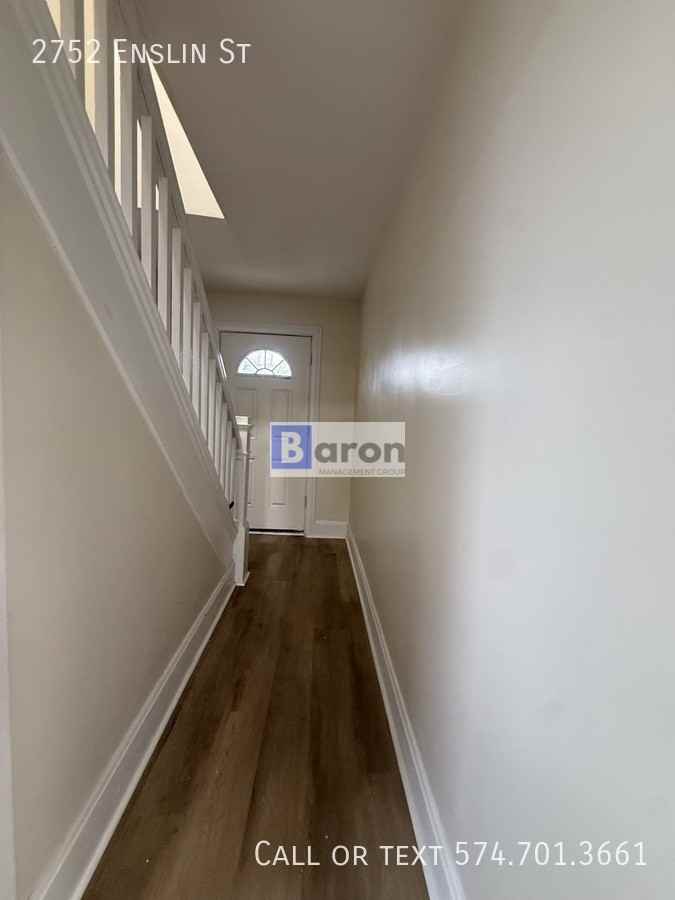 2752 Enslin St - Photo 7 of 21