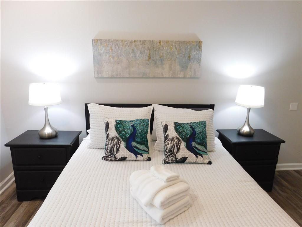 213 Claire Dr ##B - Photo 5 of 17