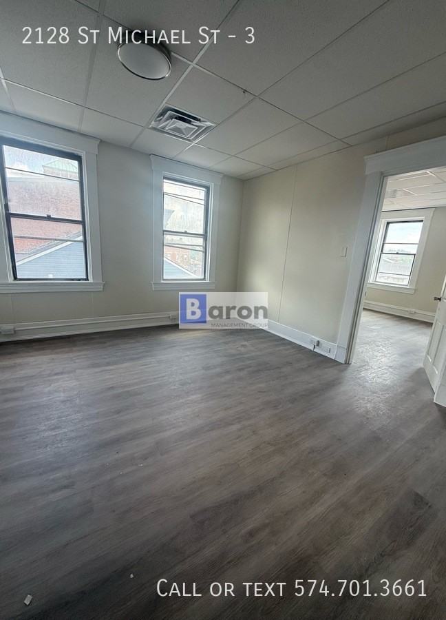 2128 Saint Michael St #3 - Photo 4 of 9