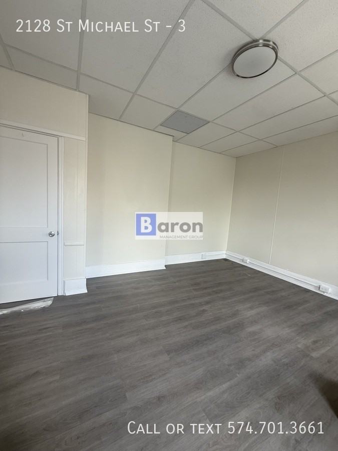 2128 Saint Michael St #3 - Photo 6 of 9