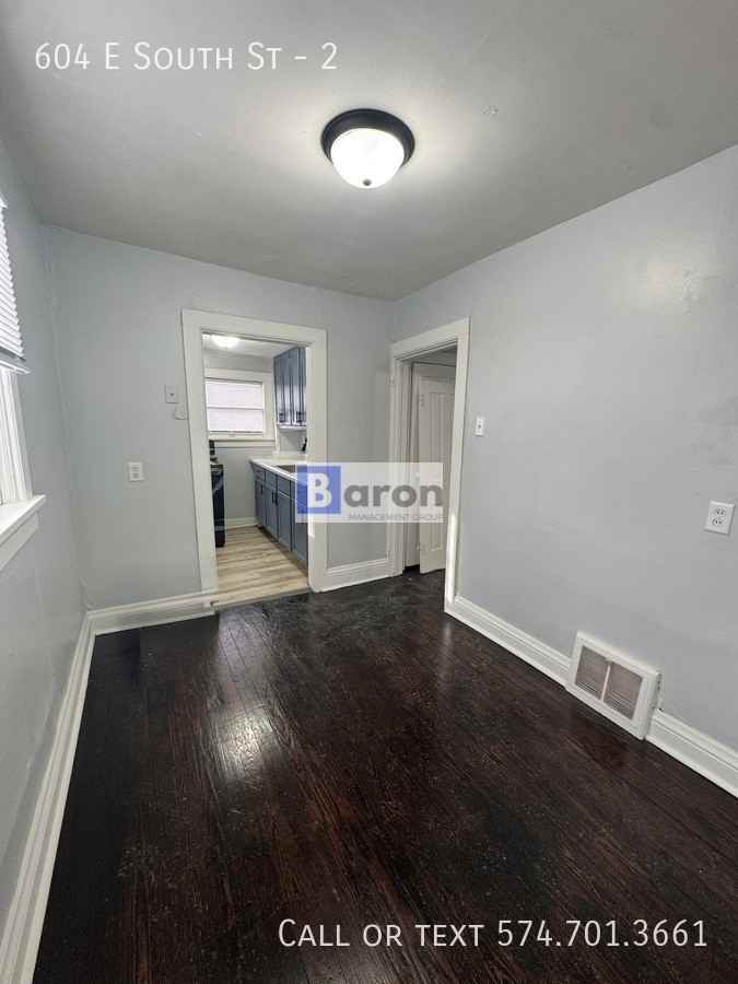 604 E South St #2 - Photo 6 of 9