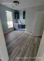 featured image of 160 N 6th St #C