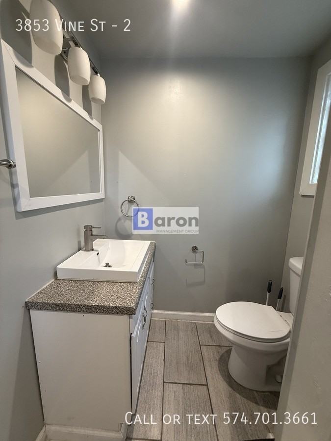 3853 Vine St #2 - Photo 6 of 17