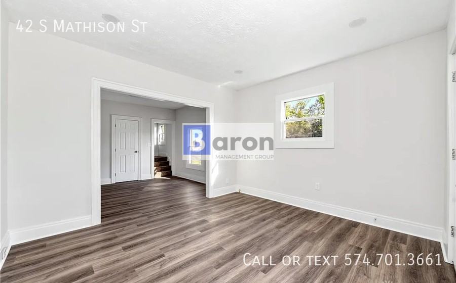42 S Mathison St - Photo 5 of 17