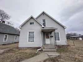 featured image of 107 S State St #N