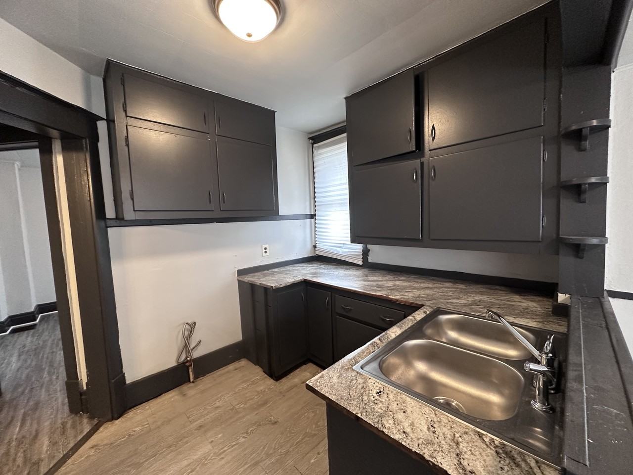 107 S State St #N - Photo 3 of 17