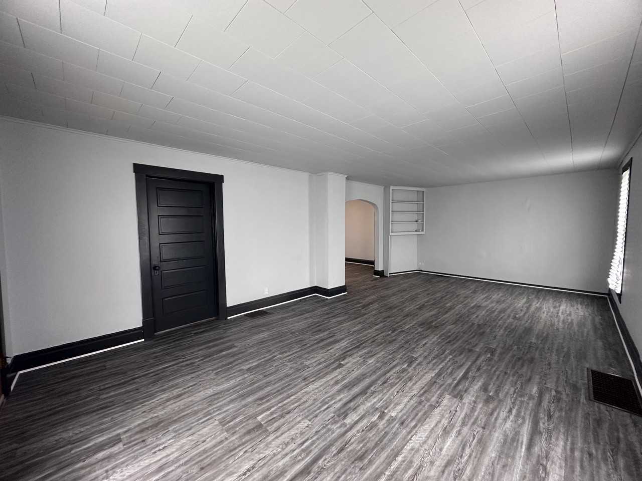 107 S State St #N - Photo 7 of 17