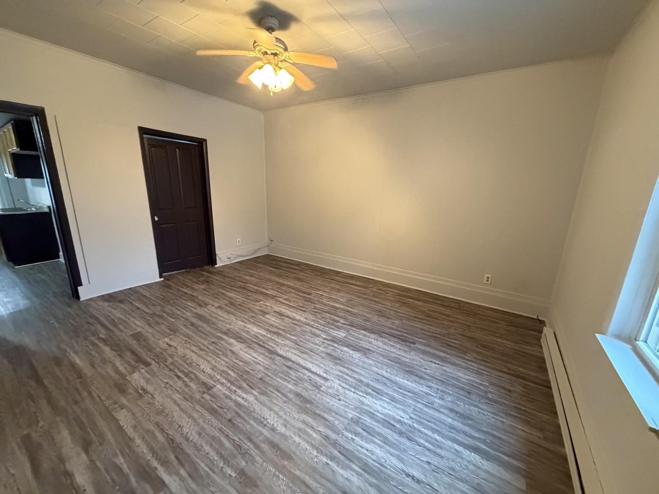 618 Porter St - Photo 6 of 13