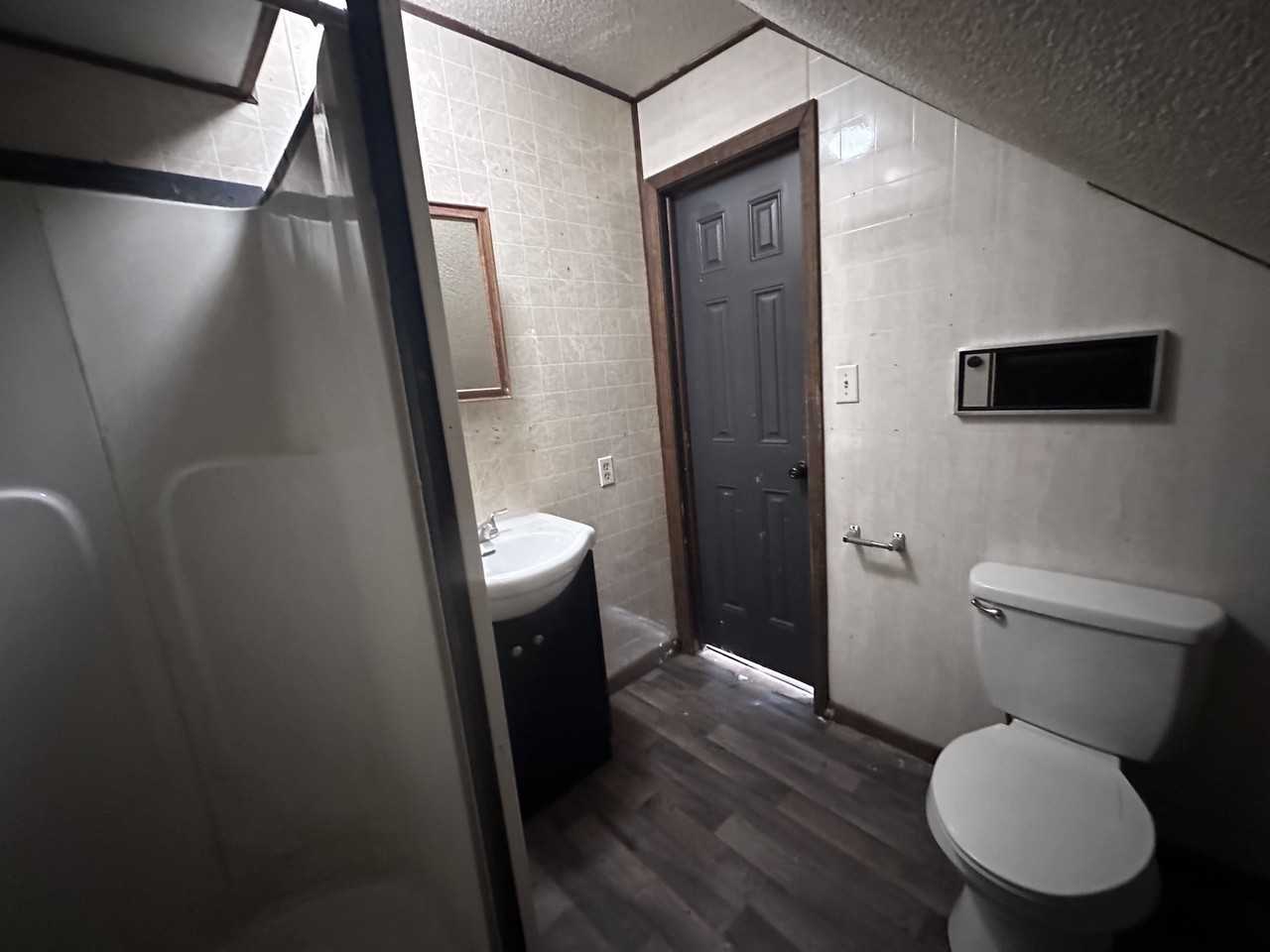 101 E Center St - Photo 5 of 13