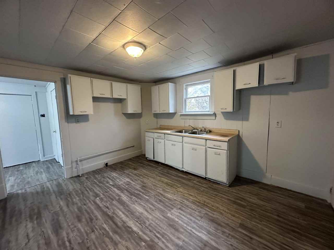 1905 Griggs St - Photo 2 of 21