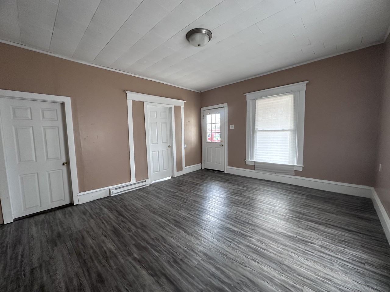 83 Columbus St - Photo 7 of 13