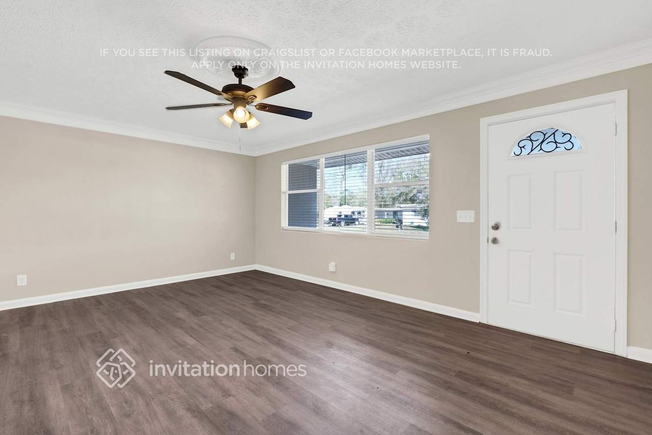 4836 Andromeda Rd - Photo 6 of 28