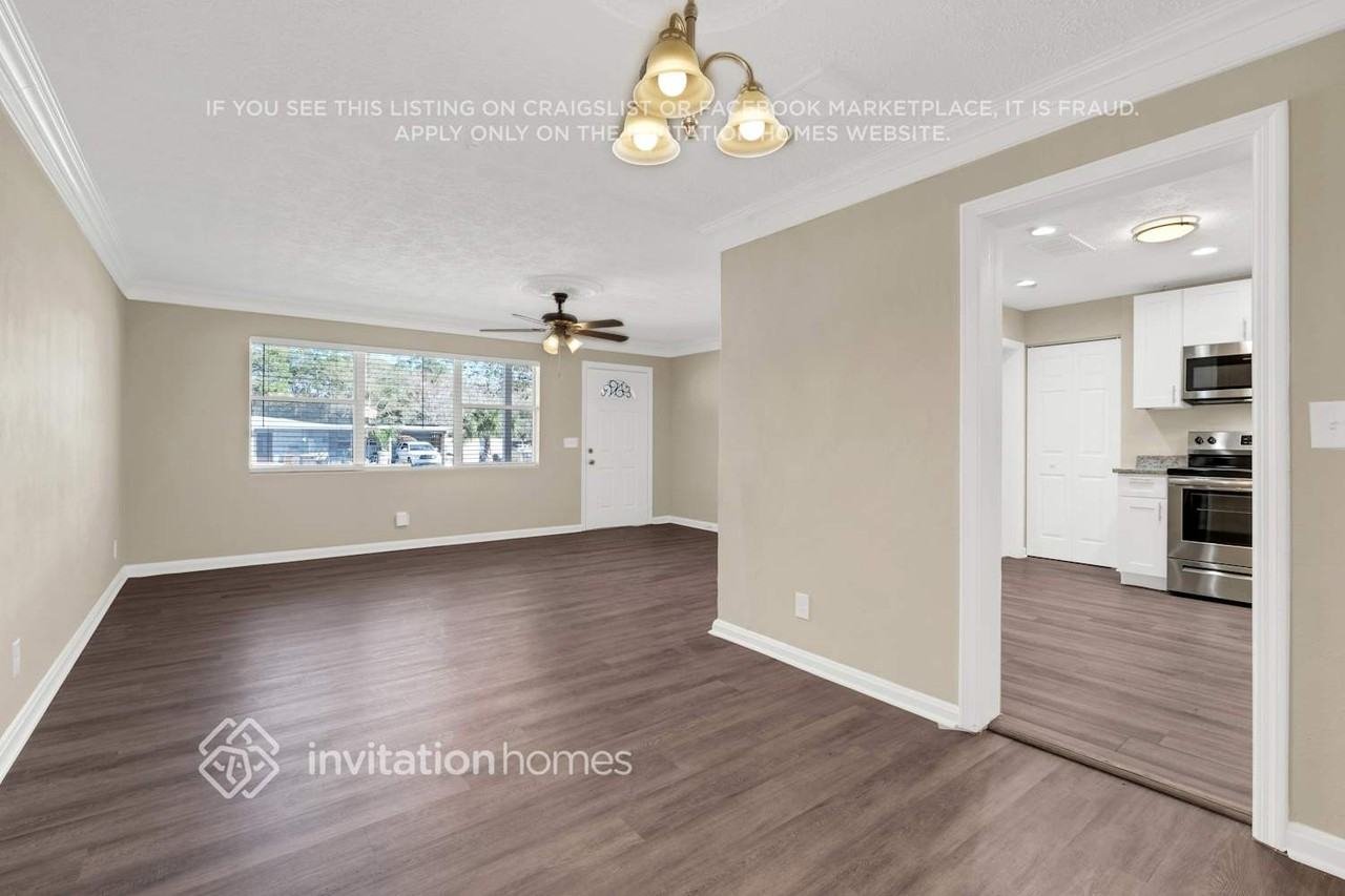 4836 Andromeda Rd - Photo 7 of 25