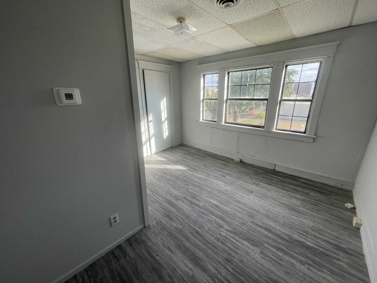 425 N Vermilion St Apt 3d #N - Photo 6 of 10