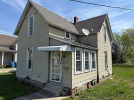 featured image of 516 S 5th Ave #S