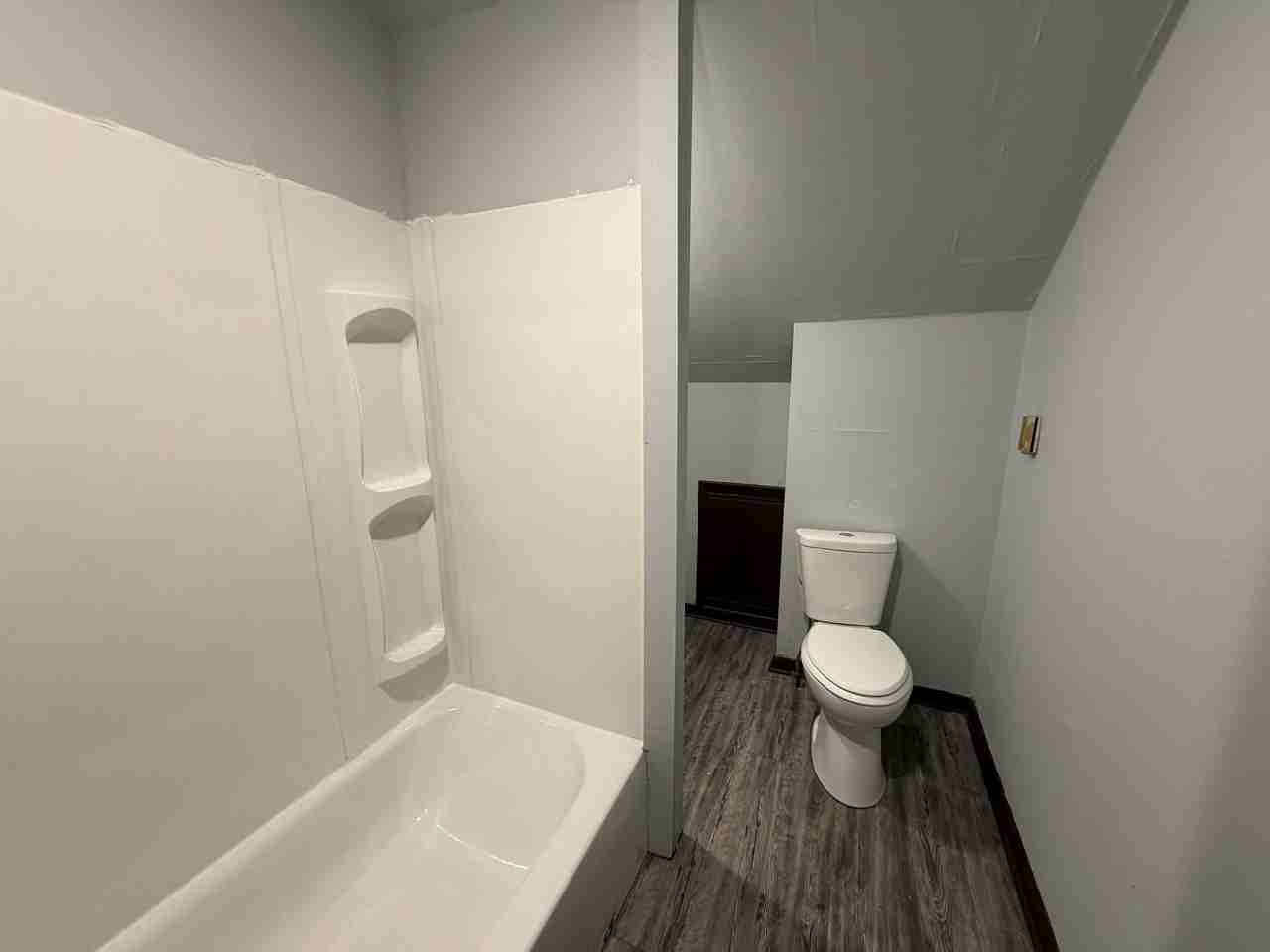 42 Cronkhite Ave - Photo 4 of 13