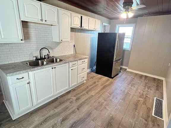 416 Prospect Ave #2 - Photo 4 of 13