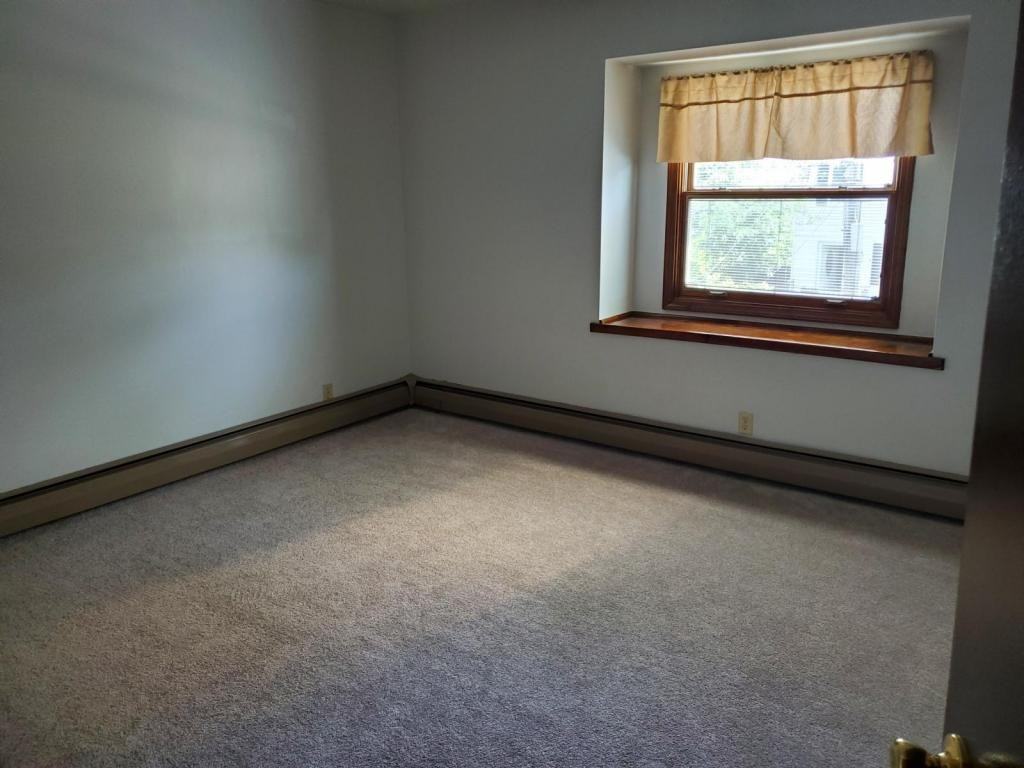 60 Fredericka St #1 - Photo 7 of 17