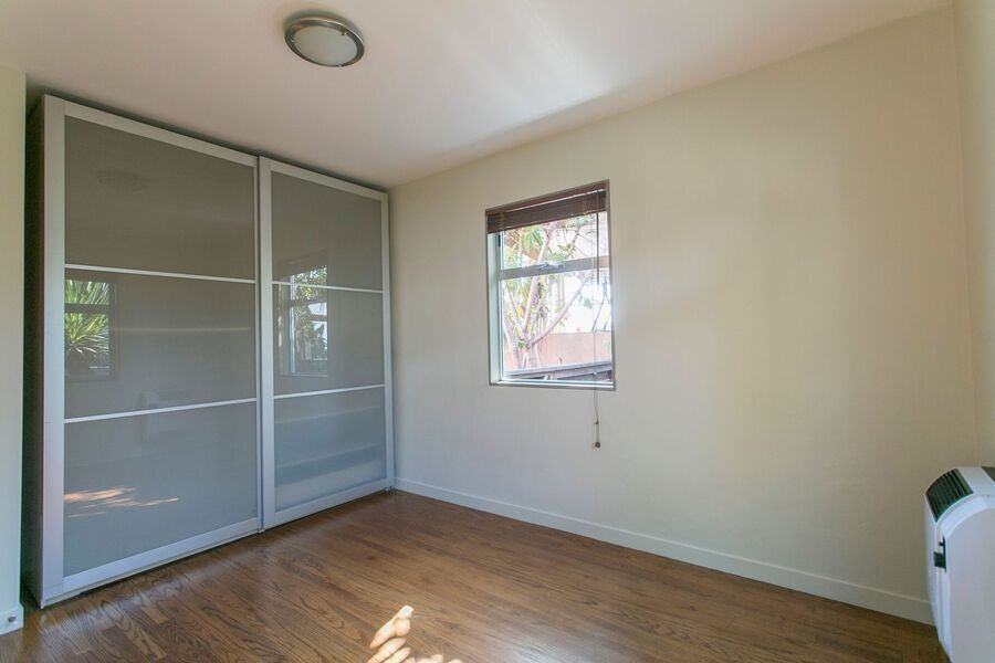5921 Central Ave - Photo 4 of 15