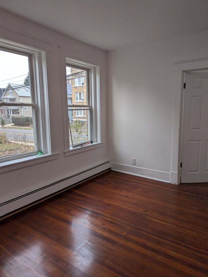 152 Oak St #1N - Photo 6 of 7