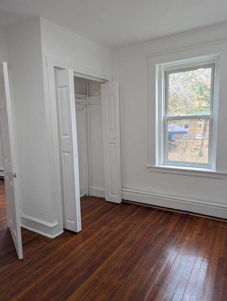 152 Oak St #1N - Photo 7 of 7