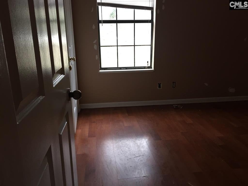 110 Villa Ct #A - Photo 2 of 4