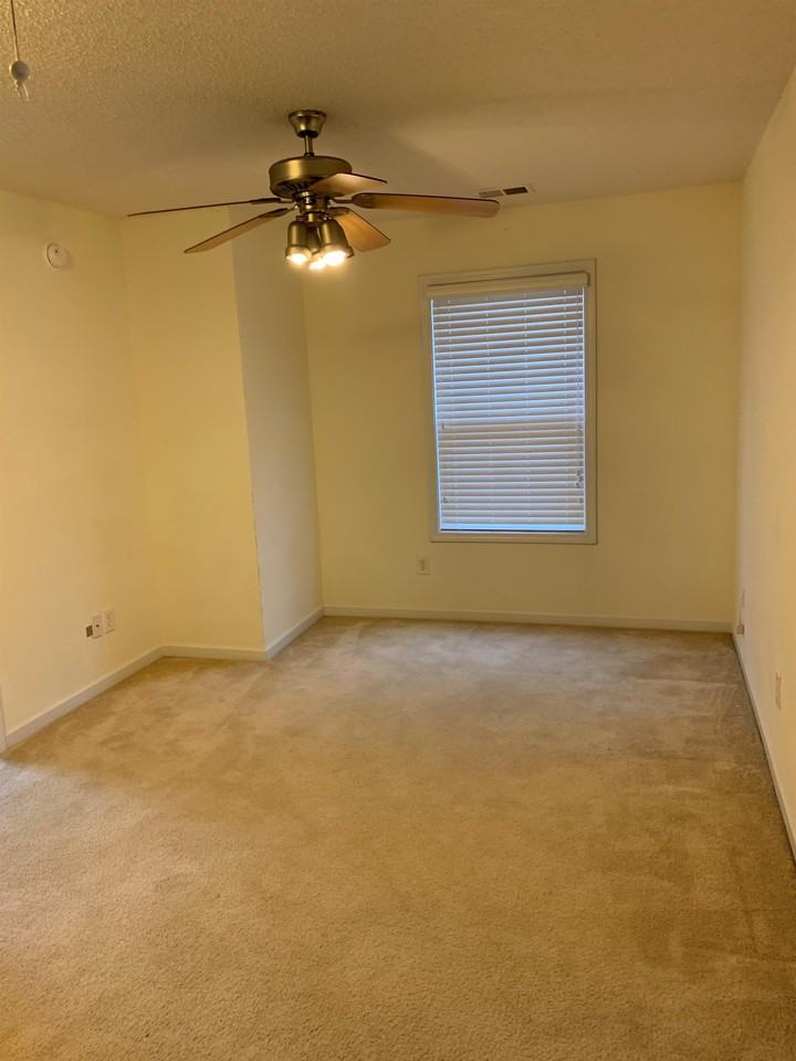 1800 Lake Carolina Dr - Photo 7 of 13