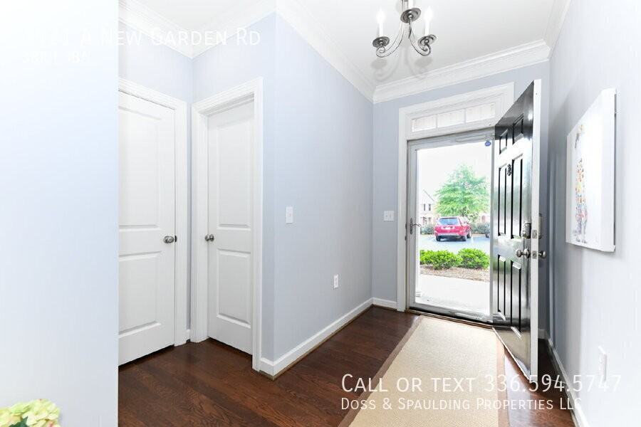 1421 New Garden Rd Unit A - Photo 3 of 27