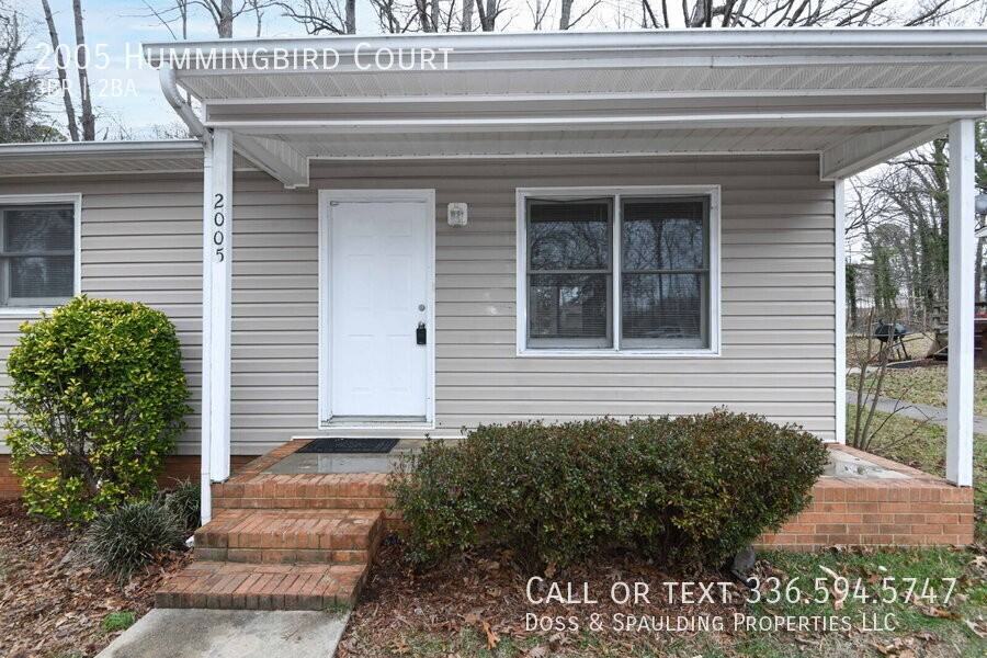 2005 Hummingbird Ct - Photo 2 of 27