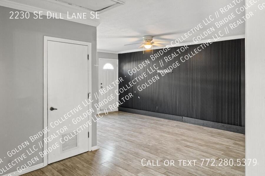 2230 Se Dill Ln - Photo 6 of 8