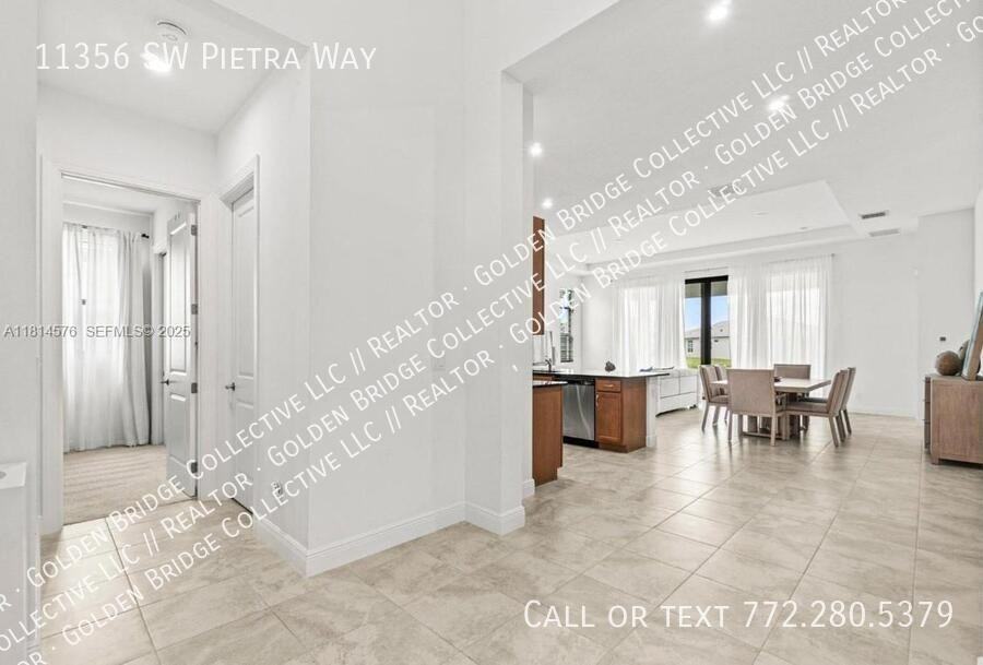 11356 Sw Pietra Way - Photo 4 of 8