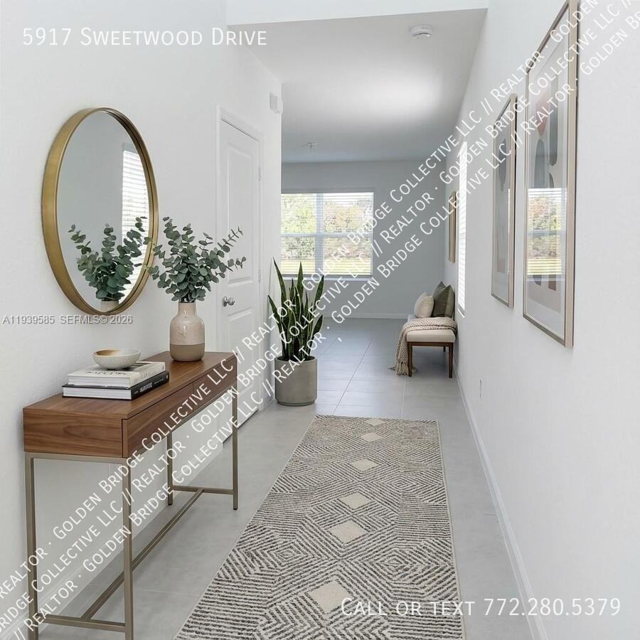 Nw Sweetwood Dr - Photo 3 of 14
