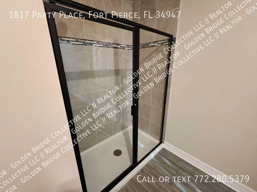 1817 Party Pl - Photo 6 of 13