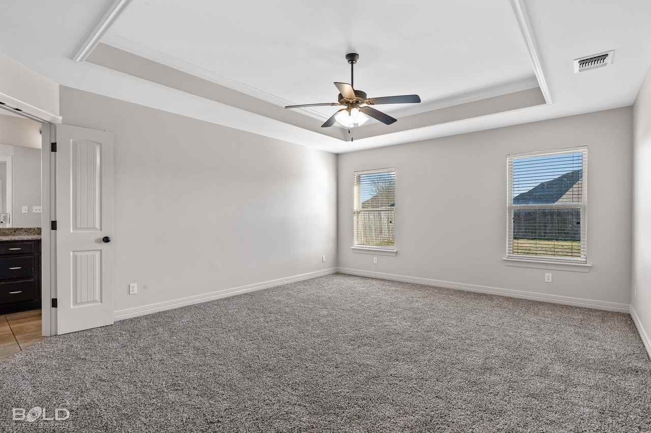 2370 Tallgrass Cir - Photo 3 of 35